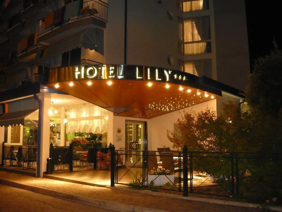 Hotel Lily 비비오네
