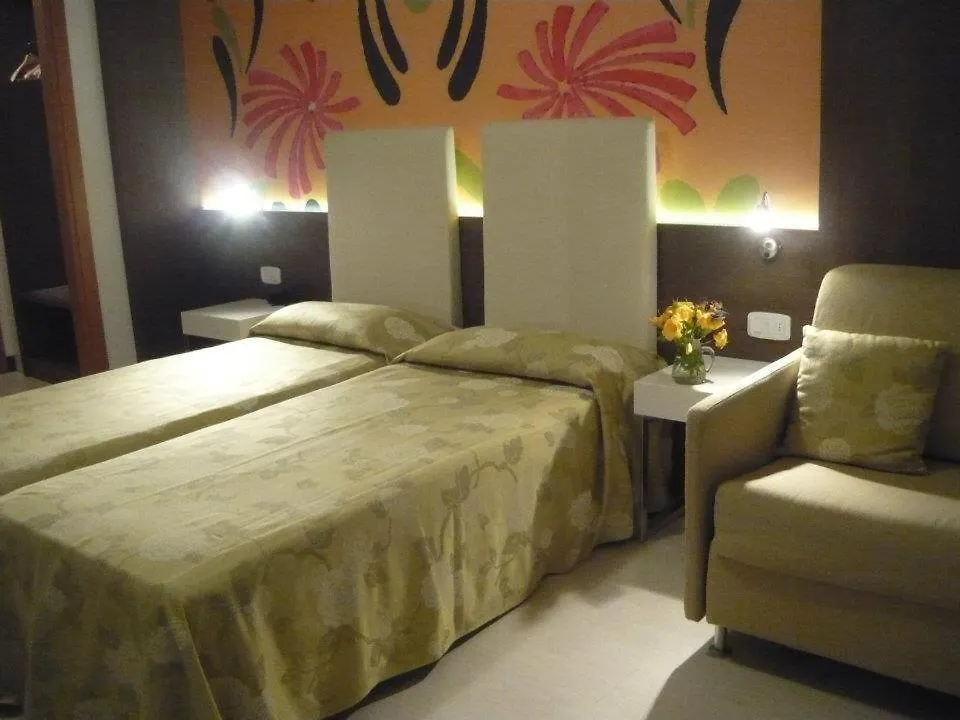 Hotel Lily 비비오네