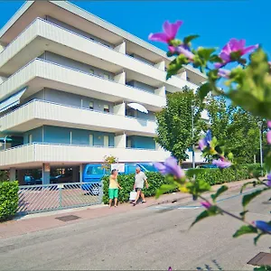 Sabrina Apartment